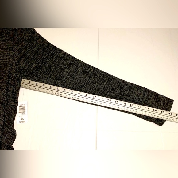 TORRID Women’s Dress, At The Knee, Faux Wrap, Black w/Heather Gray, Plus Sz. 2X - Picture 11 of 16